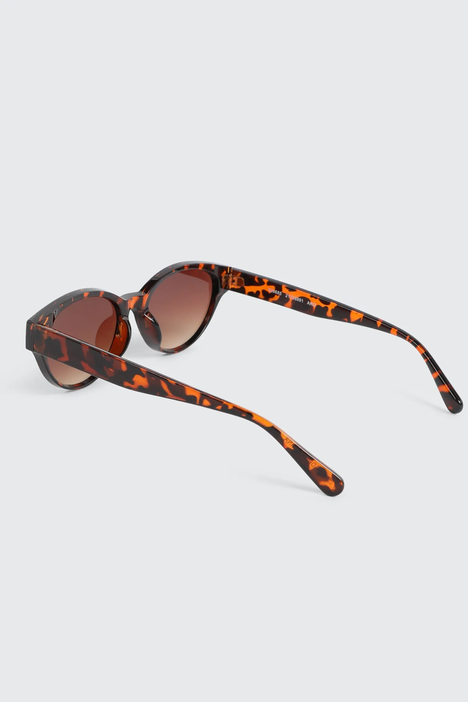 Slim Oval Cateye Sunglasses