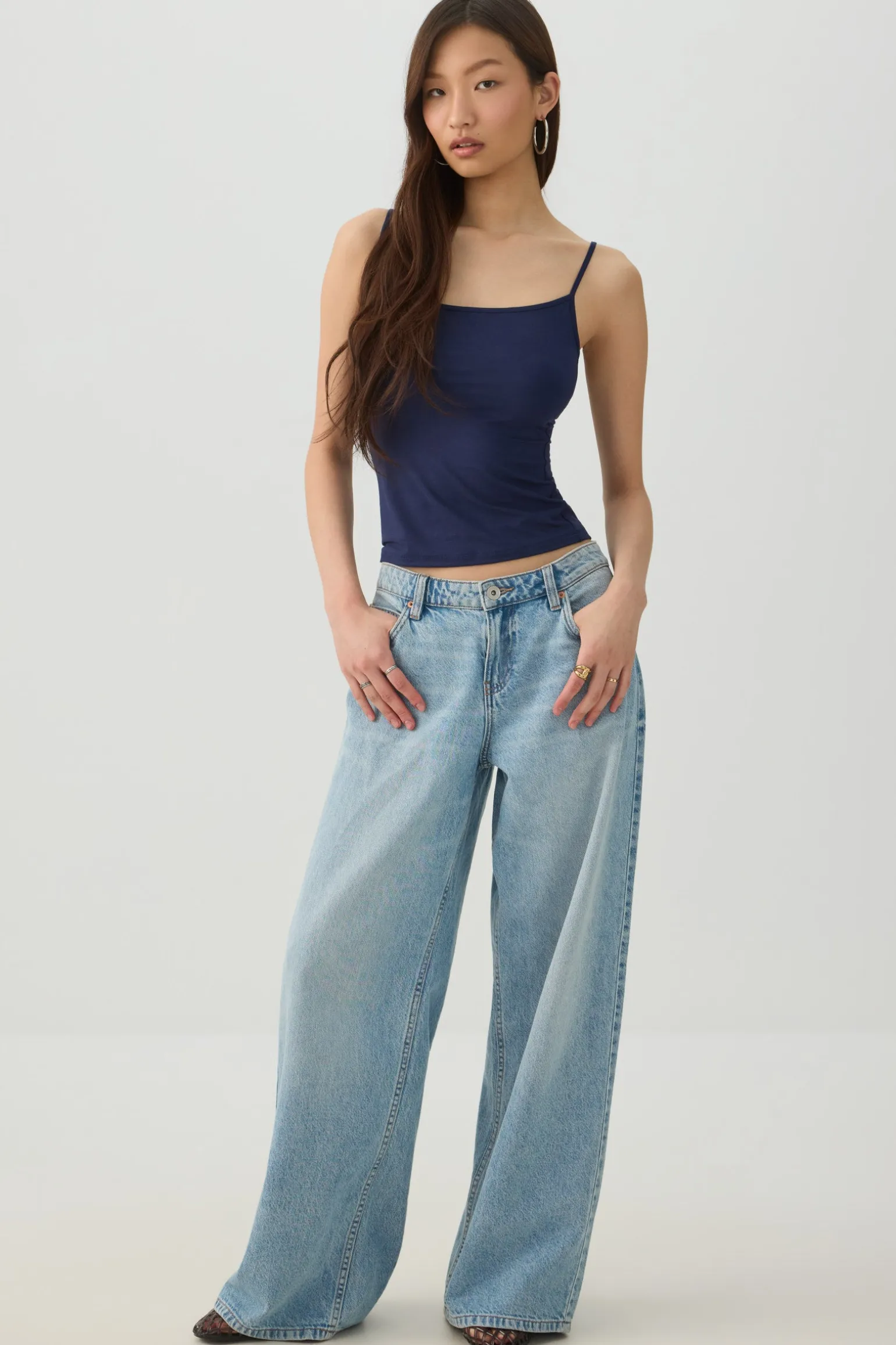 Smoothcore™ Scoop Neck Crop Tank Top