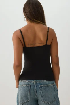 Smoothcore™ Scoop Neck Tank Top