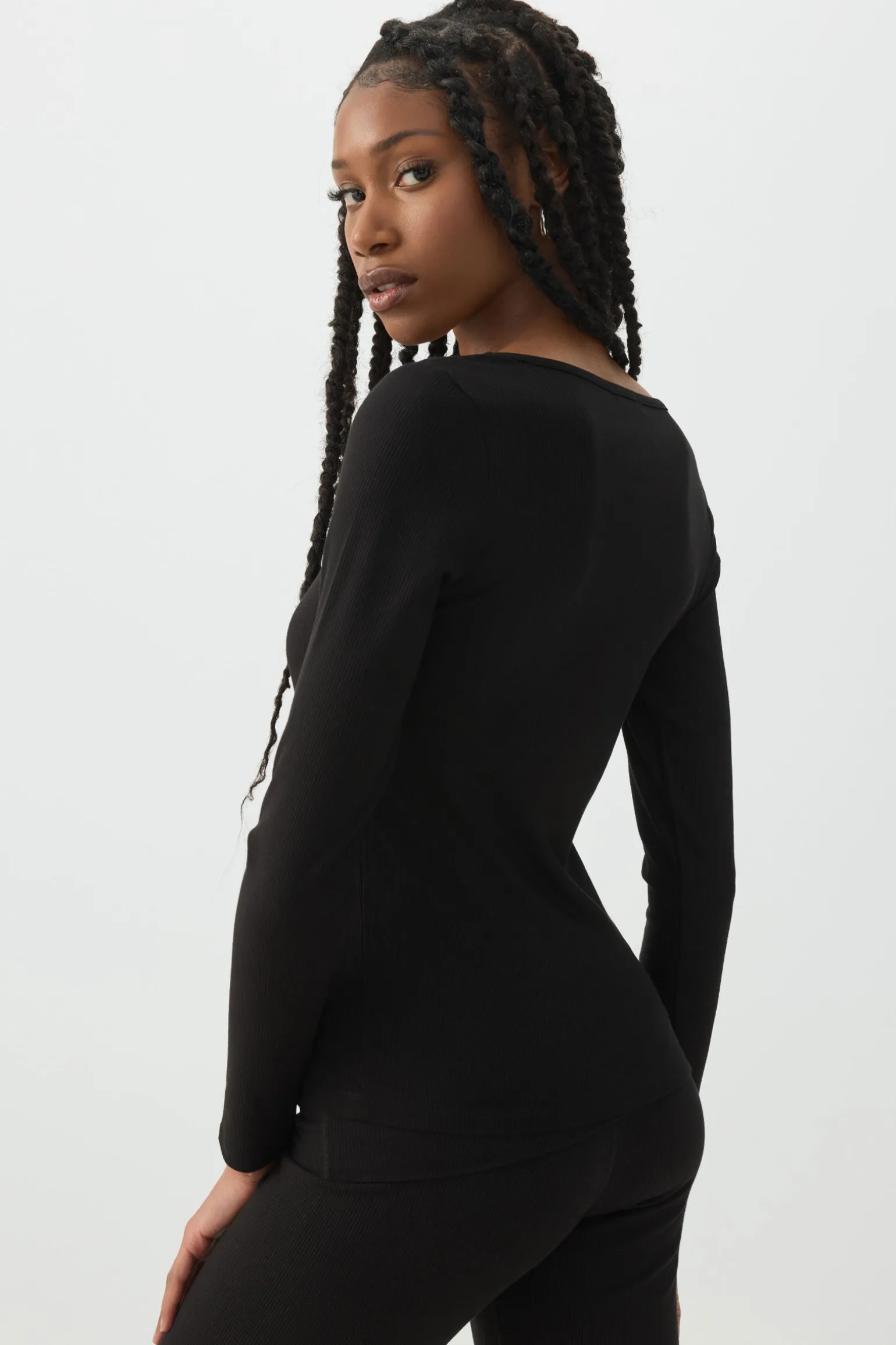 Stretch Rib Scoop Neck Long Sleeve Top