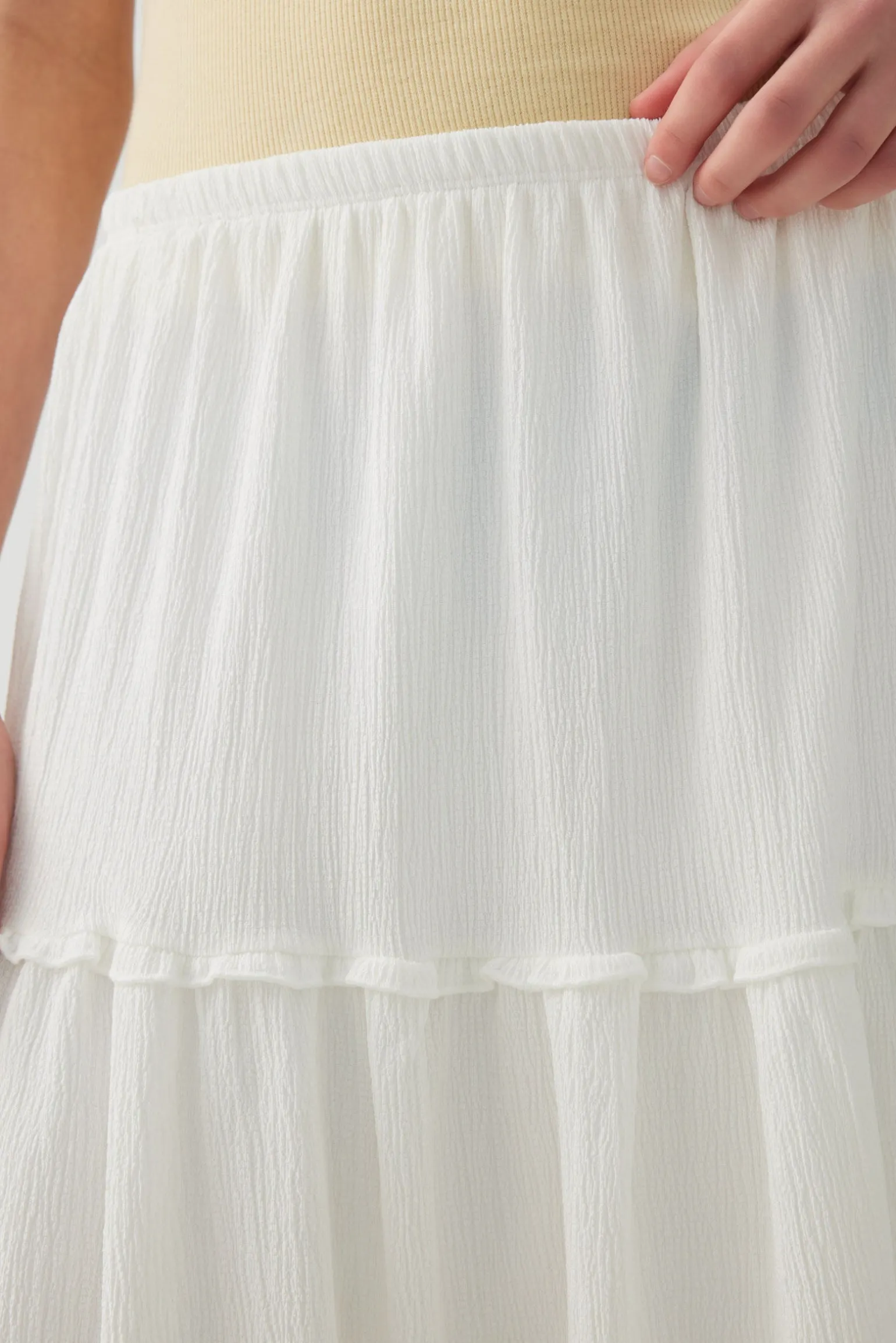 Textured Knit Tiered Maxi Skirt