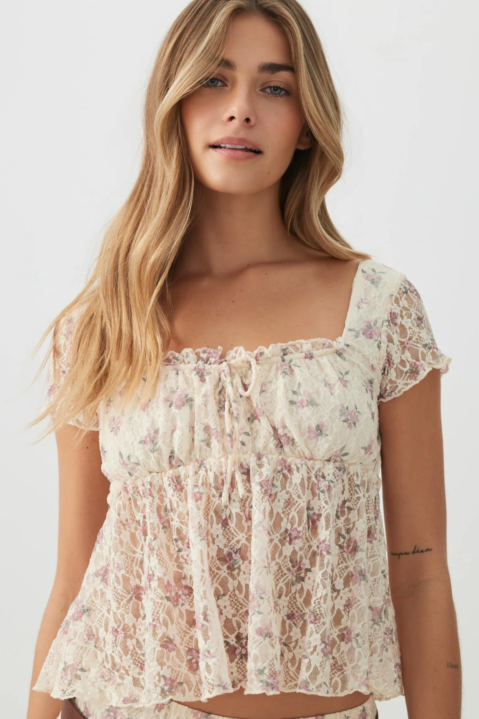 Textured Lace Short Sleeve Peasant Top