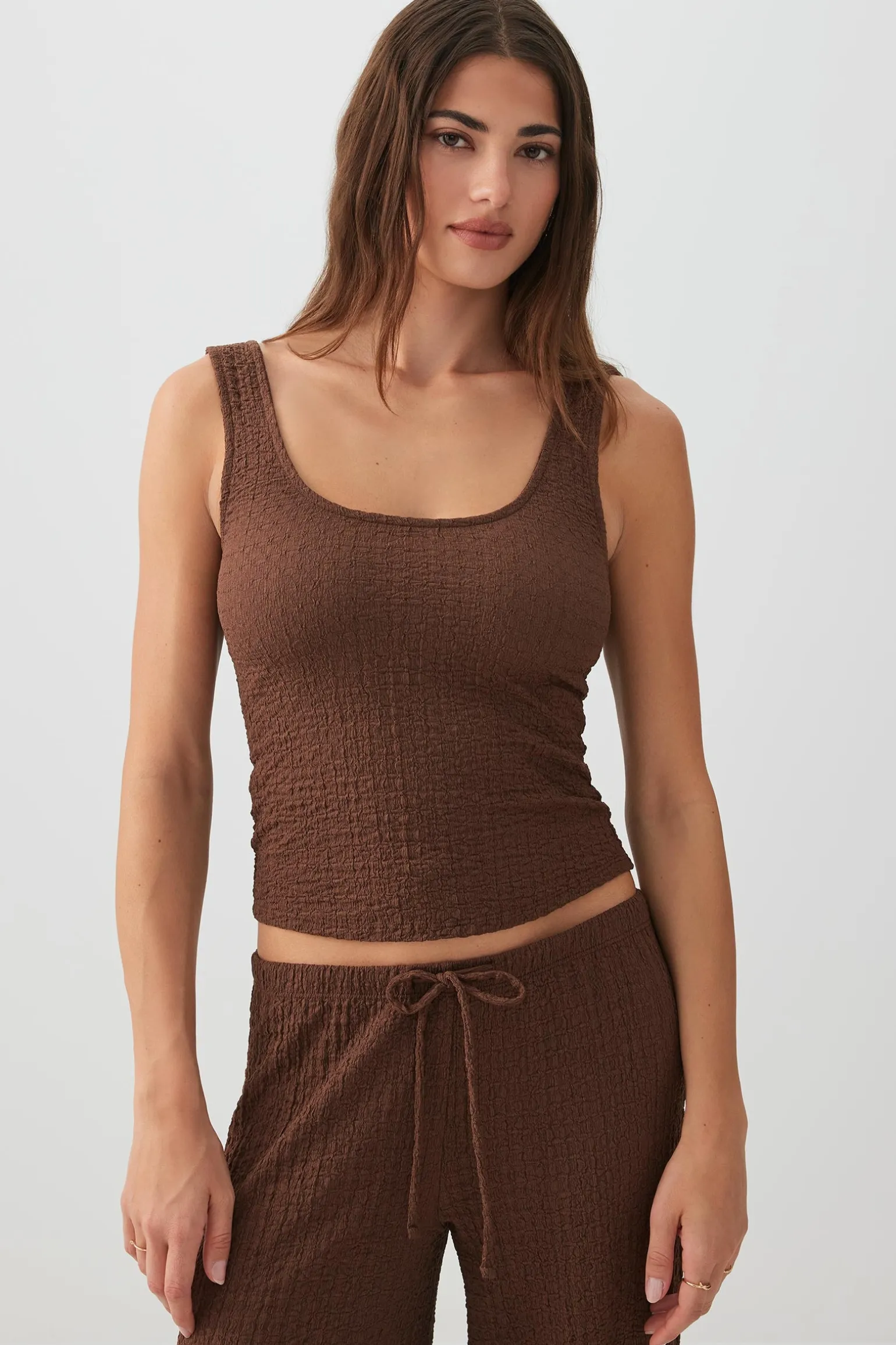 Textured Scoop Neck Tank Top