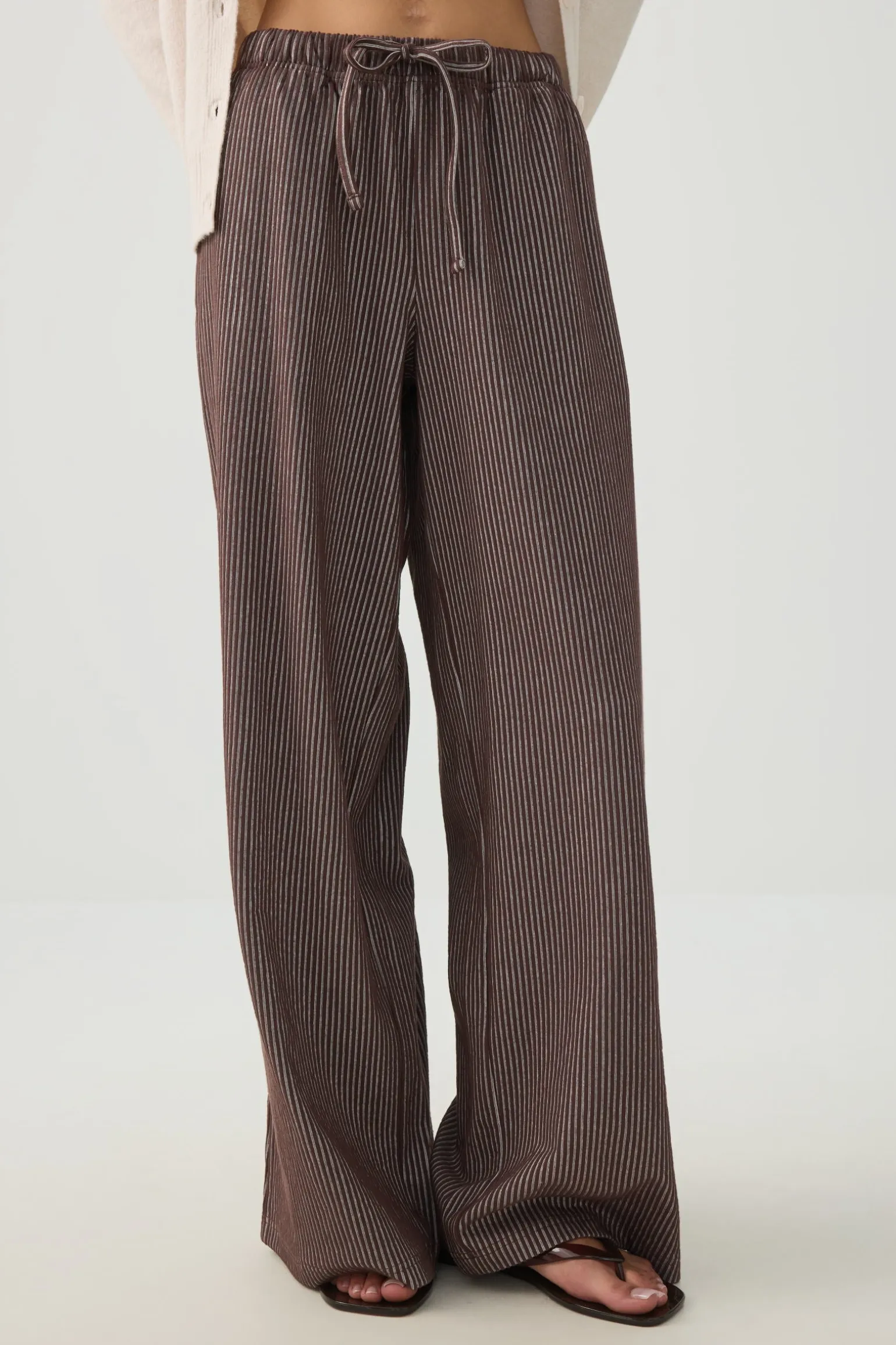 Textured Wide Leg Knit Pants