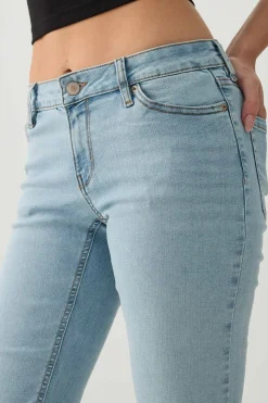 The Idol Fit Low Rise Flare Jean
