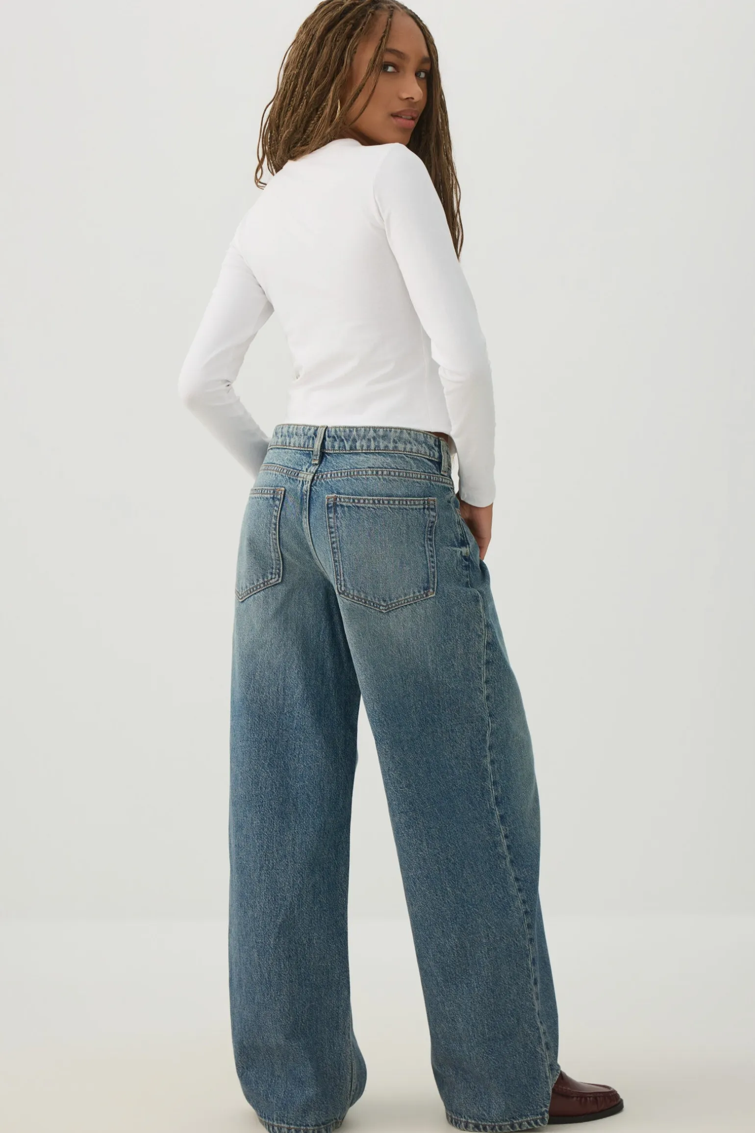 The Off-Duty Fit Low Rise Wide Leg Jean