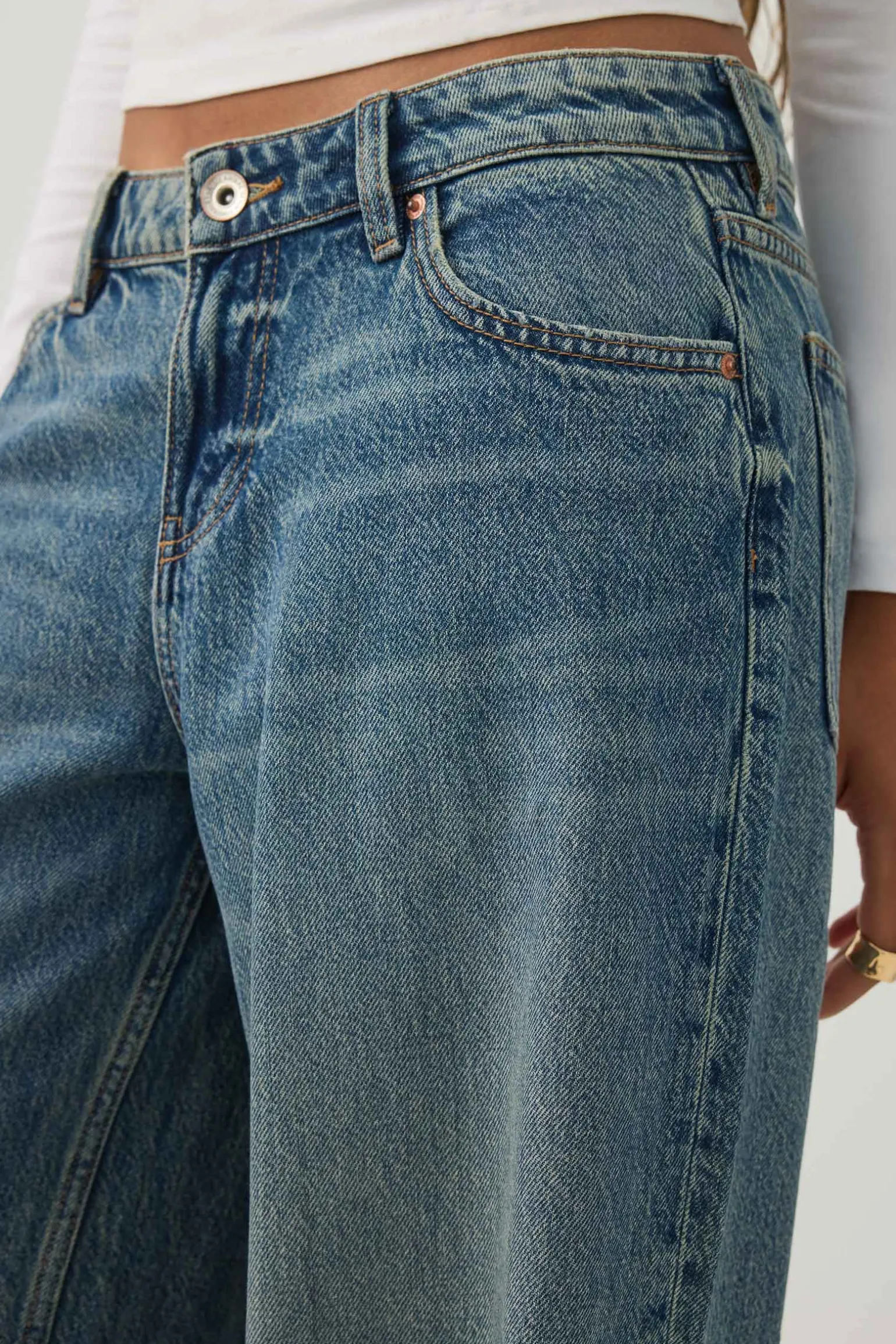 The Off-Duty Fit Low Rise Wide Leg Jean