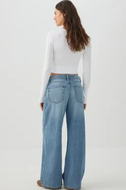 The Off-Duty Low Rise Wide Leg Jean