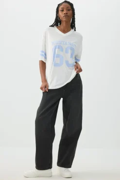 The Untamed Mid Rise Baggy Jean