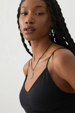 Ultra Crop Seamless Tank with Removable Cups