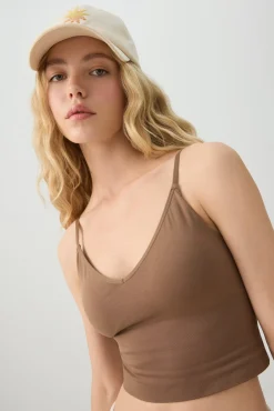 Ultra Crop Seamless Tank with Removable Cups