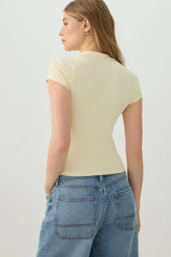 V-Neck Cropped T-Shirt